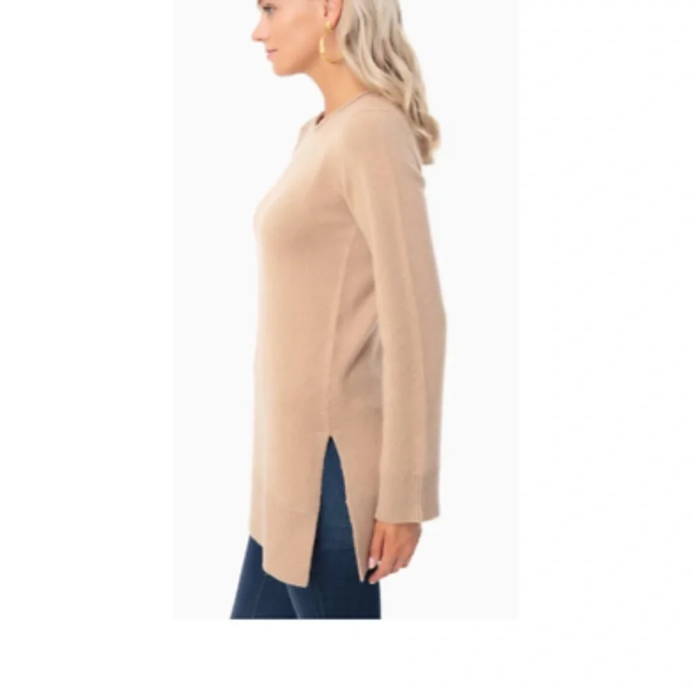 Vince tunic-length 100% cashmere sweater. - Picture 5 of 9